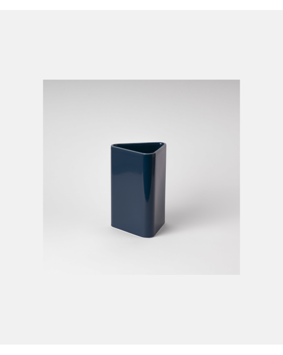 Nicholai Wiig-Hansen - Canvas vase - large snorkel blue