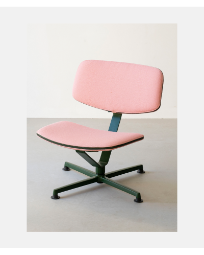 Raawii ARBA Lounge Chair - Dark Green Base / Pink Fabric